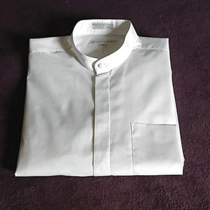 D'Amante Men's Lightweight White Dress Shirt